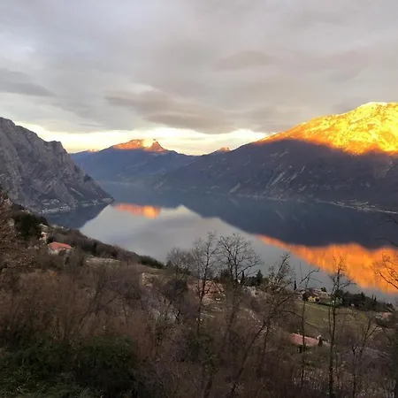 Casa Martinelli Апартаменты Tremosine